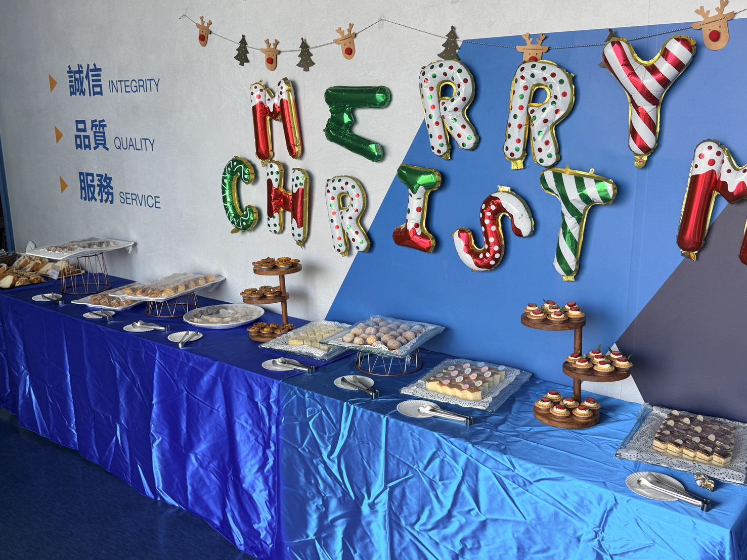 Christmas Catering at MYDAY